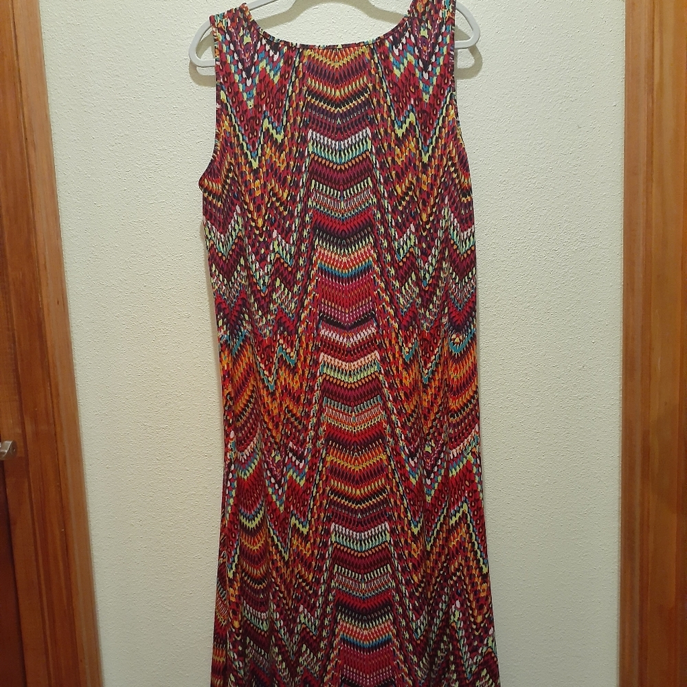 Colorful Dress - Picture 5 of 6
